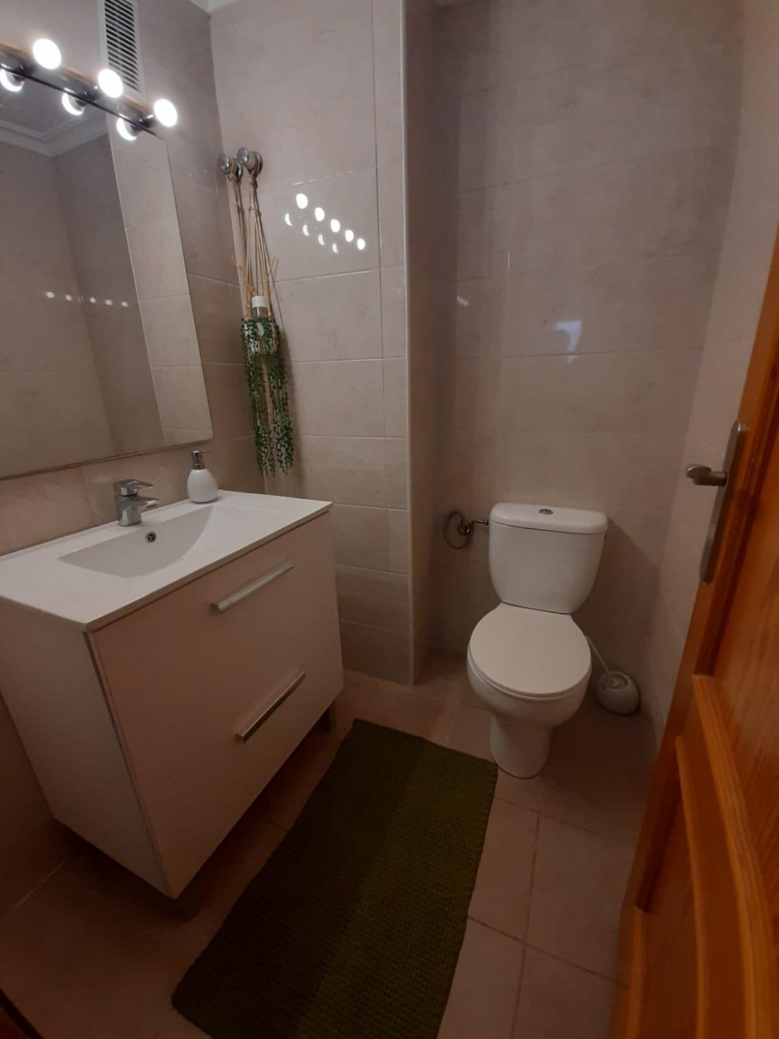 Apartment in Torrevieja, Alicante, Spain 3 bedrooms, 1 sq.m. No. 183816