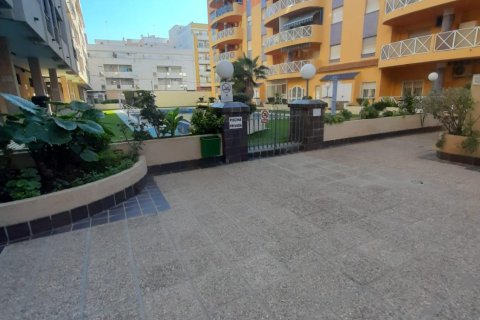 Wohnung zum Verkauf in Torrevieja, Alicante, Spanien 3 Schlafzimmer, 1 m2 Nr. 183816 - Foto 4