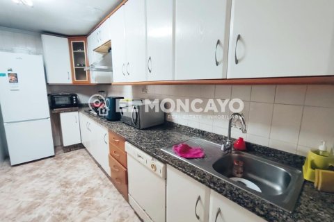 Продажа квартиры в Альморади, Аликанте, Испания 4 спальни, 111м2 №183815 - фото 11