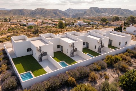Townhouse for sale in Mazarron, Murcia, Spain 3 bedrooms, 75 sq.m. No. 190041 - photo 3
