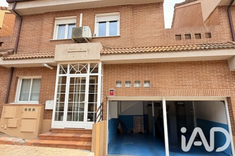 Townhouse zum Verkauf in Las Rozas de Madrid, Madrid, Spanien 4 Schlafzimmer, 235 m2 Nr. 192146 - Foto 26
