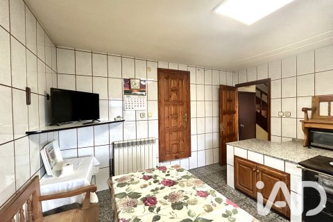 Villa pārdošanā Riello, Leon, Spānijā 4 istabas, 384 m2 Nr. 192151 - attēls 4