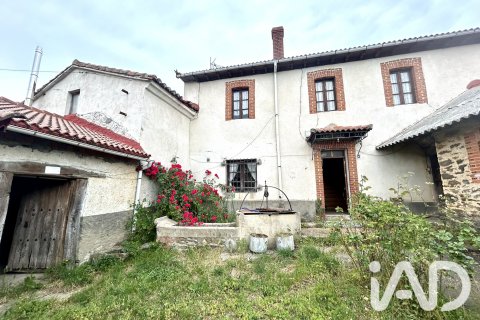 Villa pārdošanā Riello, Leon, Spānijā 4 istabas, 384 m2 Nr. 192151 - attēls 2