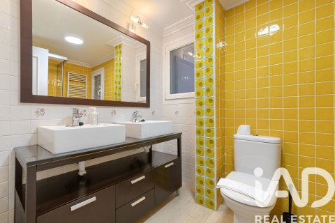 Wohnung zum Verkauf in Bilbao, Biscay, Spanien 3 Schlafzimmer, 76 m2 Nr. 192148 - Foto 12