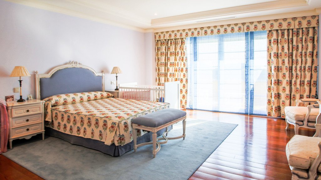 Villa en Pozuelo de Alarcón, Madrid, España 6 dormitorios, 1233 m2 No. 102524