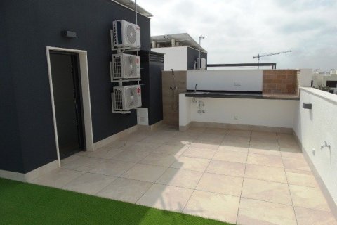 Kaupunkipientalo myytävänä Pilar de la Horadada, Alicante, Espanja, 3 makuuhuonetta, 116 m2 No. 142786 - kuva 21