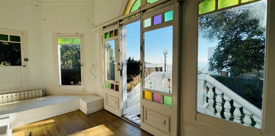 Villa Barcelona, Espagne 6 chambres, 214 m2 No. 133539