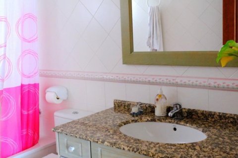 Villa zum Verkauf in Alicante, Spanien 5 Schlafzimmer, 495 m2 Nr. 140320 - Foto 20