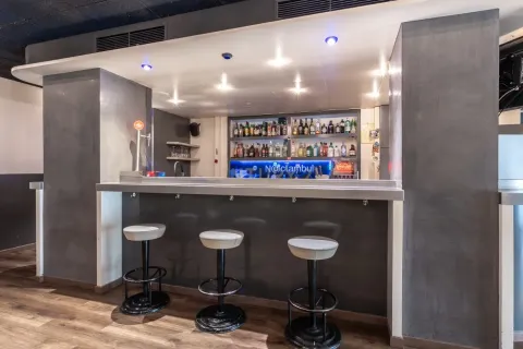 Gewerbeimmobilien zum Verkauf in Sant Joan Despi, Barcelona, Spanien 100 m2 Nr. 186281 - Foto 8