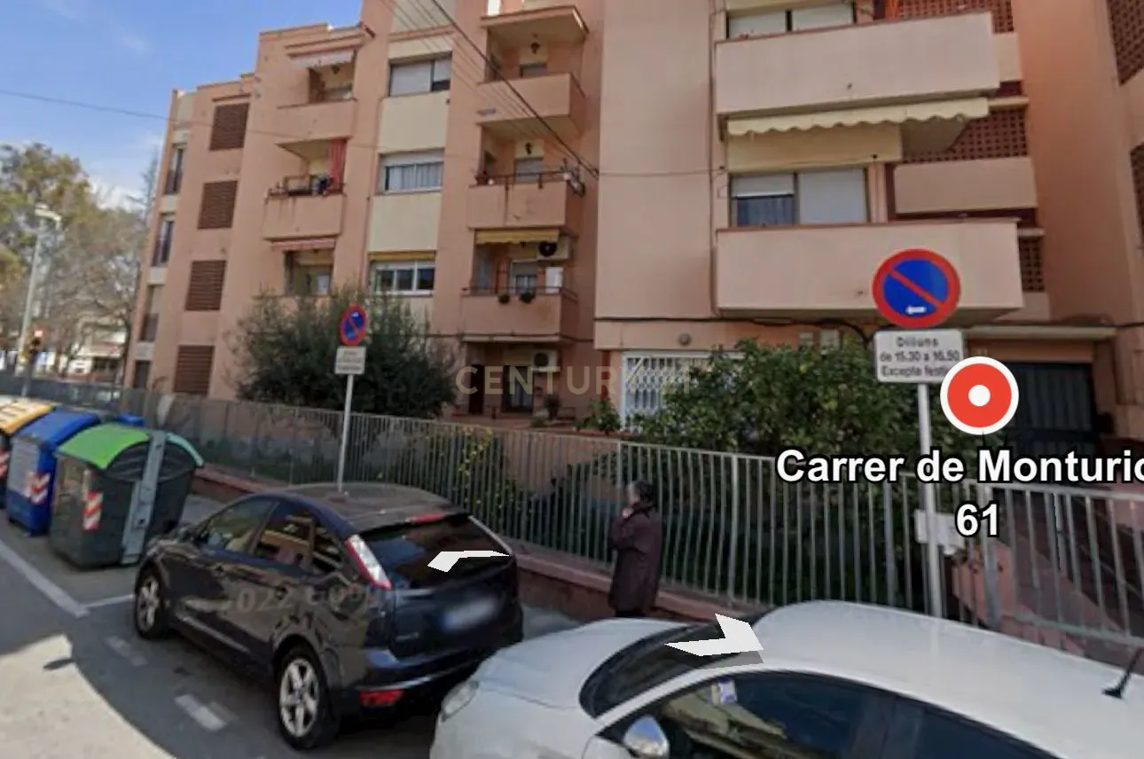 Huoneisto Rubi, Barcelona, Espanja 3 makuuhuonetta, 90 m2 No. 186280