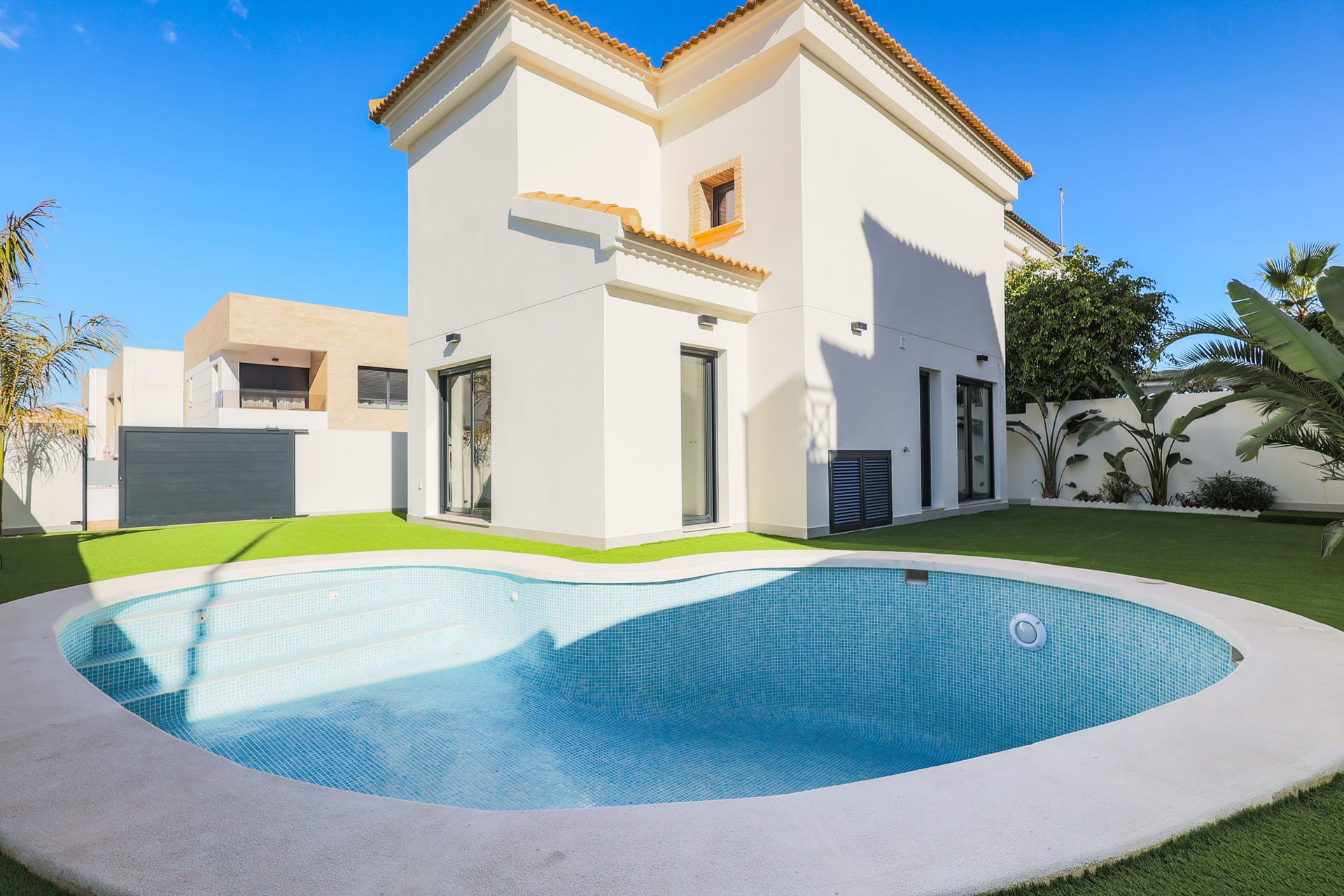 Villa in Alicante, Spanien 3 Schlafzimmer, 109 m2 Nr. 146758