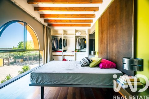 Talo myytävänä Castellvi de la Marca, Barcelona, Espanja, 4 makuuhuonetta, 600 m2 No. 152270 - kuva 22