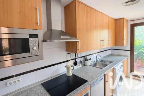 Huoneisto myytävänä Estepona, Malaga, Espanja, 1 makuuhuone, 126 m2 No. 152265 - kuva 9