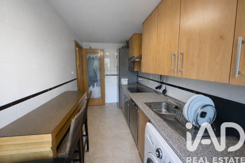 Huoneisto myytävänä Estepona, Malaga, Espanja, 1 makuuhuone, 126 m2 No. 152265 - kuva 7