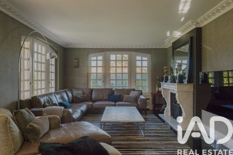 Dom w Gorliz, Biscay, Hiszpania 5 sypialni, 600 mkw. nr 152271 – zdjęcie 29