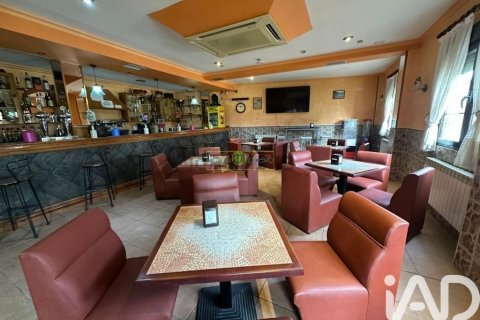 Hotelli myytävänä El Burgo Ranero, Leon, Espanja, 11 makuuhuonetta, 483 m2 No. 152268 - kuva 5