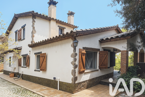 Talo Arbucies, Girona, Espanja 4 makuuhuonetta, 240 m2 No. 152266