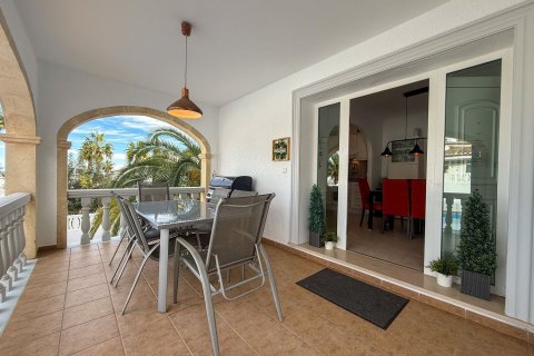 Villa zum Verkauf in Denia, Alicante, Spanien 3 Schlafzimmer, 142 m2 Nr. 180378 - Foto 5