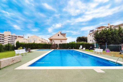 Apartment à La Zenia, Alicante, Espagne 3 chambres, 93 m2 No. 195459