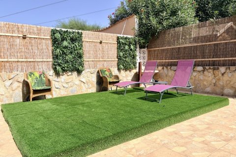 Villa à vendre à Benijofar, Alicante, Espagne, 3 chambres, 112 m2 No. 195461 - photo 8