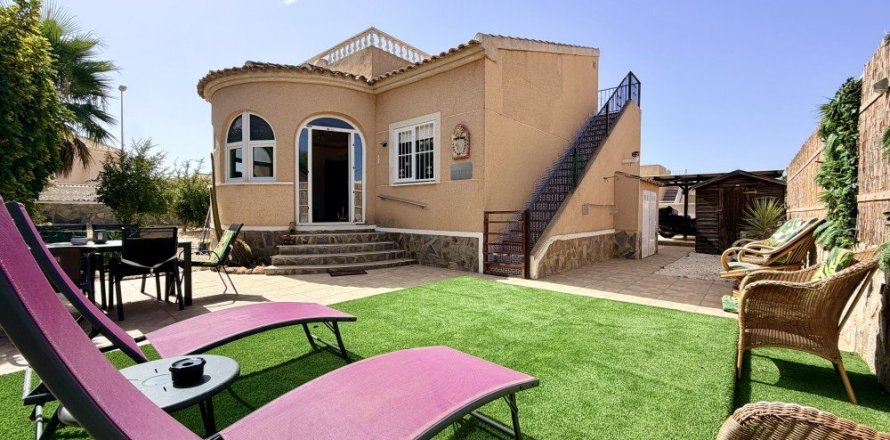 Villa à Benijofar, Alicante, Espagne 3 chambres, 112 m2 No. 195461