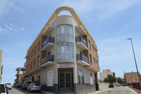 Lägenhet till salu San Miguel de Salinas, Alicante, Spanien 2 sovrum, 92 kvm. Nr. 139469 - foto 2