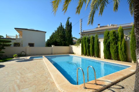Villa till salu Alicante, Spanien 9 sovrum, 511 kvm. Nr. 139475 - foto 18