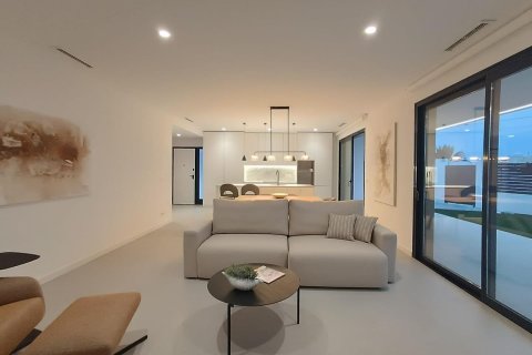 Villa till salu Ciudad Quesada, Alicante, Spanien 3 sovrum, 150 kvm. Nr. 139473 - foto 6