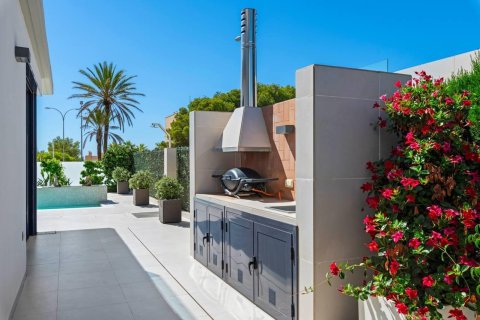 Villa till salu Dehesa De Campoamor, Alicante, Spanien 4 sovrum, 322 kvm. Nr. 139470 - foto 26