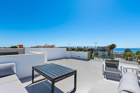 Villa till salu Dehesa De Campoamor, Alicante, Spanien 4 sovrum, 322 kvm. Nr. 139470 - foto 24