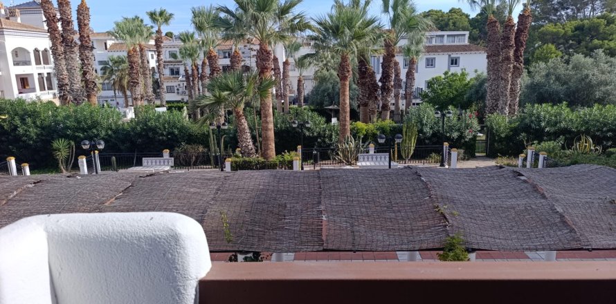 Apartment in Villamartin, Alicante, Spain 2 bedrooms, 82 sq.m. No. 139470