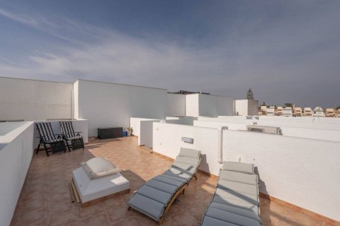 Lägenhet till salu Los Balcones, Alicante, Spanien 3 sovrum, 115 kvm. Nr. 139474 - foto 21