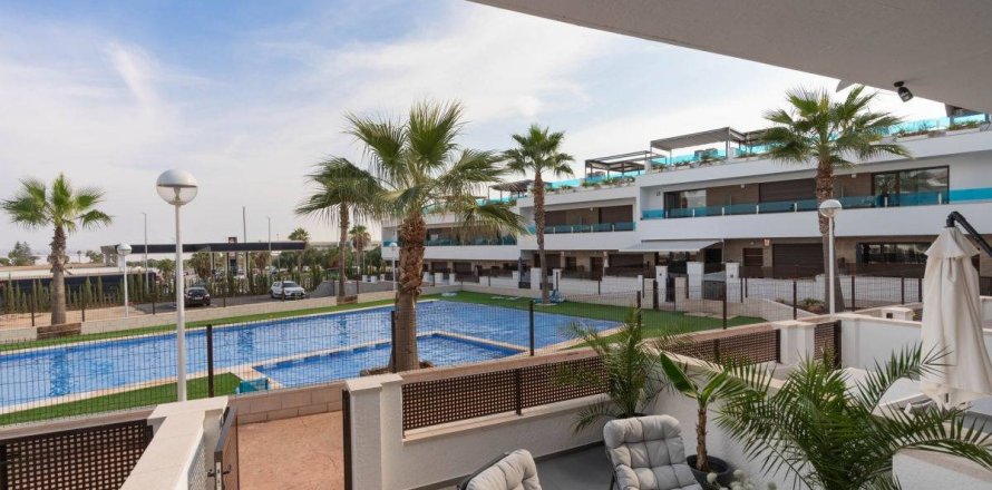 Lägenhet Los Balcones, Alicante, Spanien 3 sovrum, 115 kvm. Nr. 139474