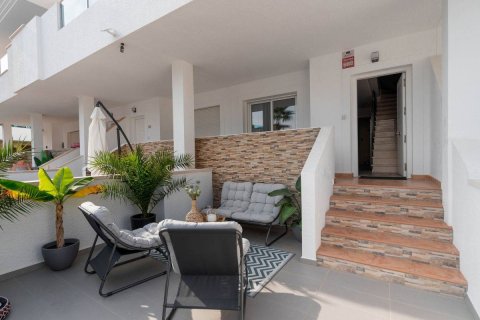 Lägenhet till salu Los Balcones, Alicante, Spanien 3 sovrum, 115 kvm. Nr. 139474 - foto 3