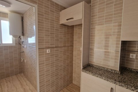 Apartment for sale in Benidorm, Alicante, Spain 1 bedroom, No. 183558 - photo 7
