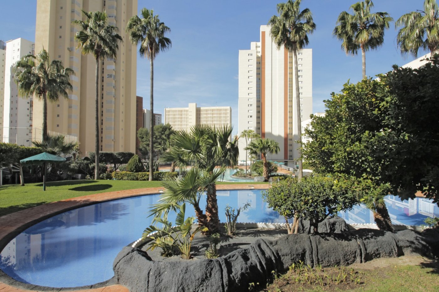 Apartment à Benidorm, Alicante, Espagne 2 chambres,  No. 183556