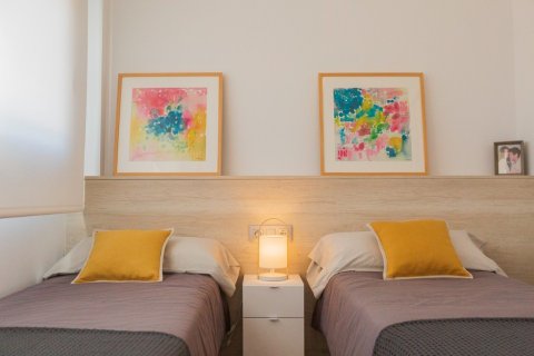 Huoneisto myytävänä Alicante, Espanja, 2 makuuhuonetta, 66 m2 No. 183559 - kuva 14
