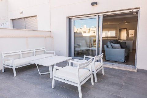 Huoneisto myytävänä Alicante, Espanja, 2 makuuhuonetta, 66 m2 No. 183559 - kuva 5