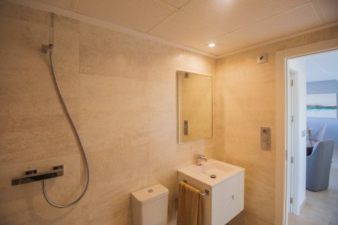 Huoneisto myytävänä Alicante, Espanja, 2 makuuhuonetta, 66 m2 No. 183559 - kuva 15