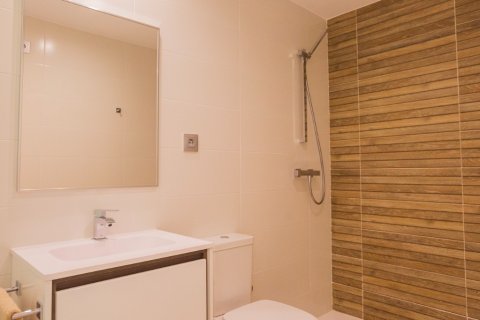 Huoneisto myytävänä Alicante, Espanja, 2 makuuhuonetta, 66 m2 No. 183559 - kuva 13