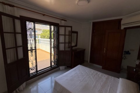 Villa à vendre Alicante, Espagne, 4 chambres, 154 m2 No. 139338 - photo 5