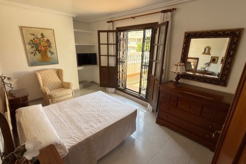 Villa à vendre Alicante, Espagne, 4 chambres, 154 m2 No. 139338 - photo 2