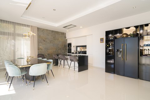 Villa for sale Finestrat, Alicante, Spain 5 bedrooms, 635 sq.m. No. 139335 - photo 19
