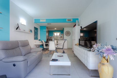 Apartment à vendre Torrevieja, Alicante, Espagne, 2 chambres, 70 m2 No. 139337 - photo 5