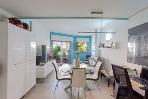 Apartment à vendre Torrevieja, Alicante, Espagne, 2 chambres, 70 m2 No. 139337 - photo 3