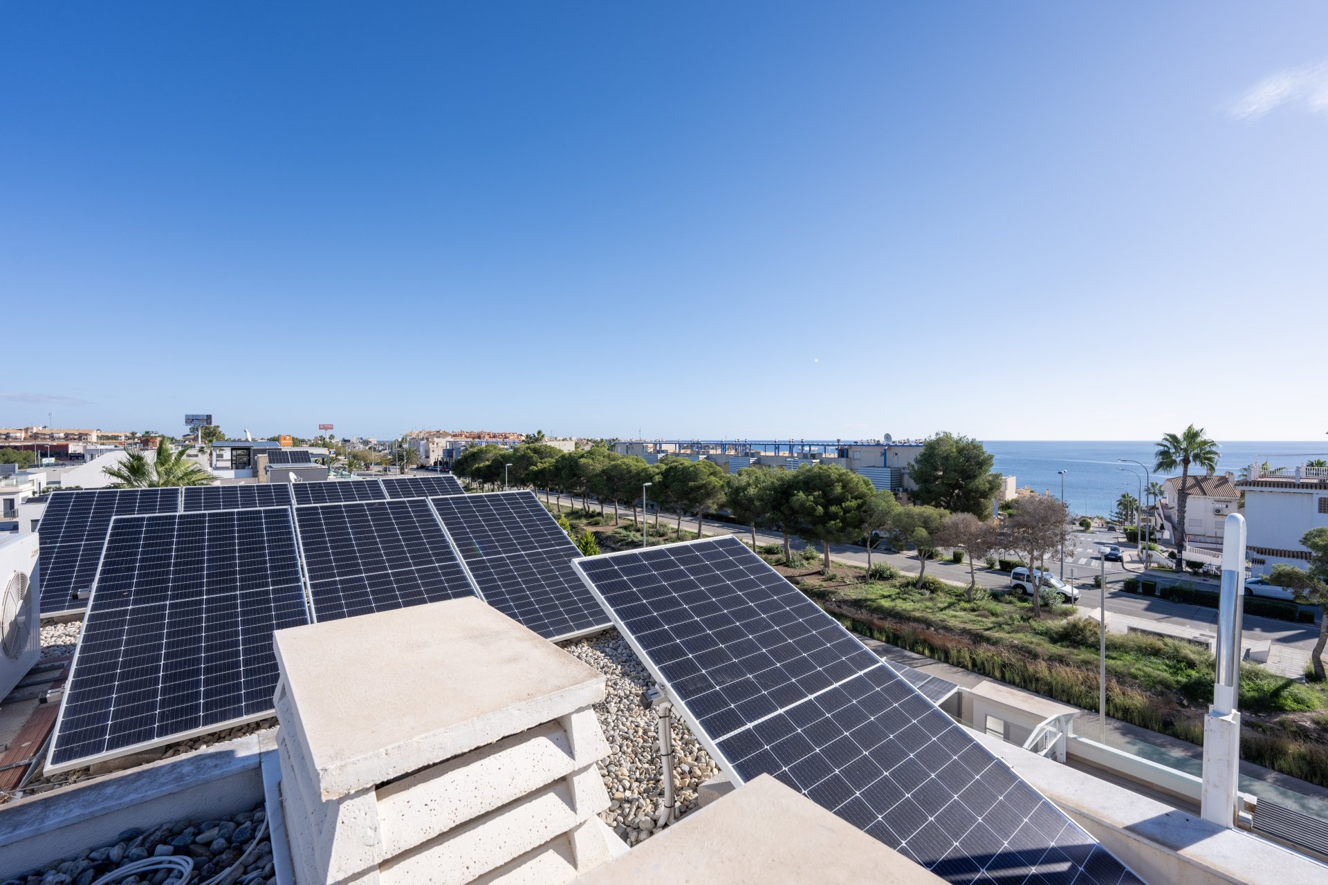 Villa i Alicante, Spanien 4 sovrum, 302 kvm. Nr. 142488