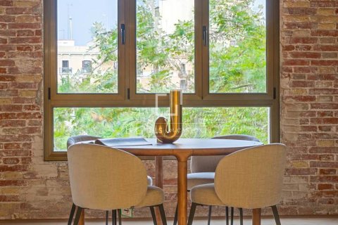 Apartment à vendre à Barcelona, Espagne, 4 chambres, 197 m2 No. 150215 - photo 8