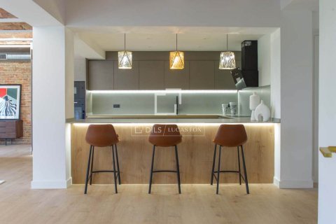 Apartment à vendre à Barcelona, Espagne, 4 chambres, 197 m2 No. 150215 - photo 6