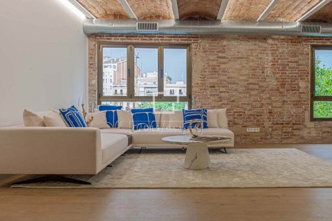 Apartment à vendre à Barcelona, Espagne, 4 chambres, 197 m2 No. 150215 - photo 2