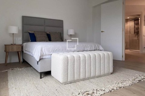 Apartment à vendre à Barcelona, Espagne, 4 chambres, 197 m2 No. 150215 - photo 20